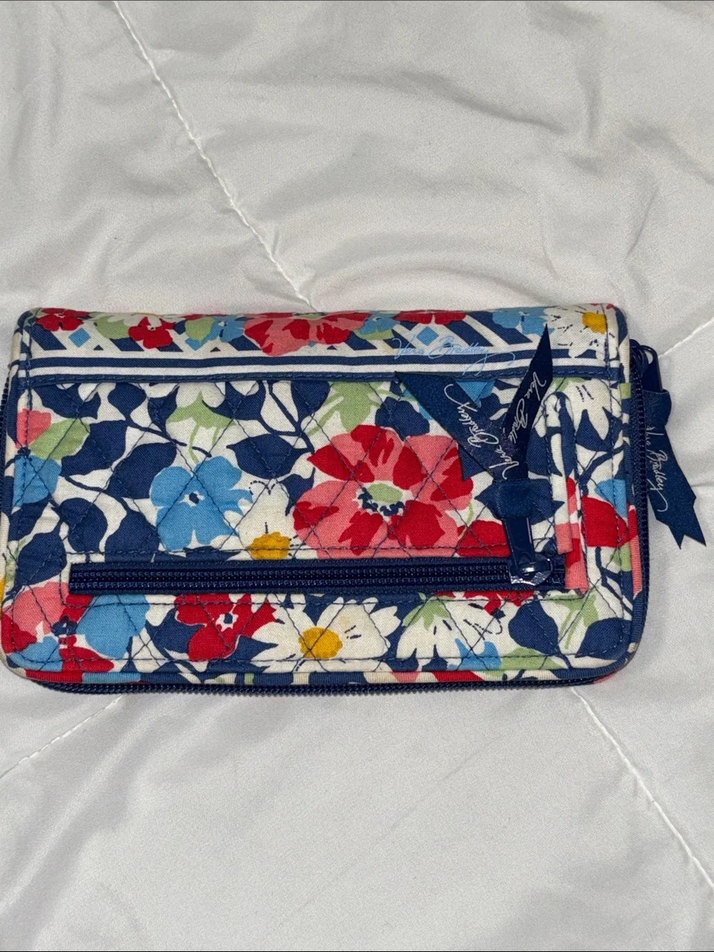 Vera Bradley Navy, Red, Pink & Green Floral Zip Wallet - Picture 4 of 4